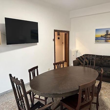 Metro C - Centocelle Ampio Appartamento Con Tre Camere Da Letto Rome Buitenkant foto