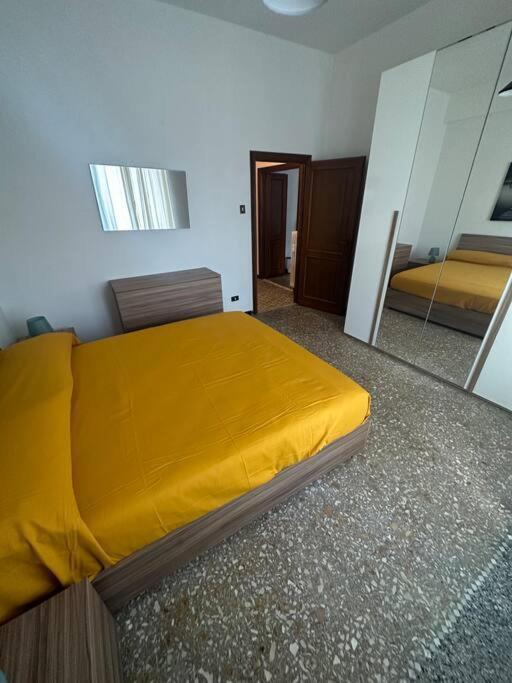 Metro C - Centocelle Ampio Appartamento Con Tre Camere Da Letto Rome Buitenkant foto