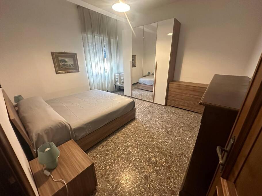 Metro C - Centocelle Ampio Appartamento Con Tre Camere Da Letto Rome Buitenkant foto