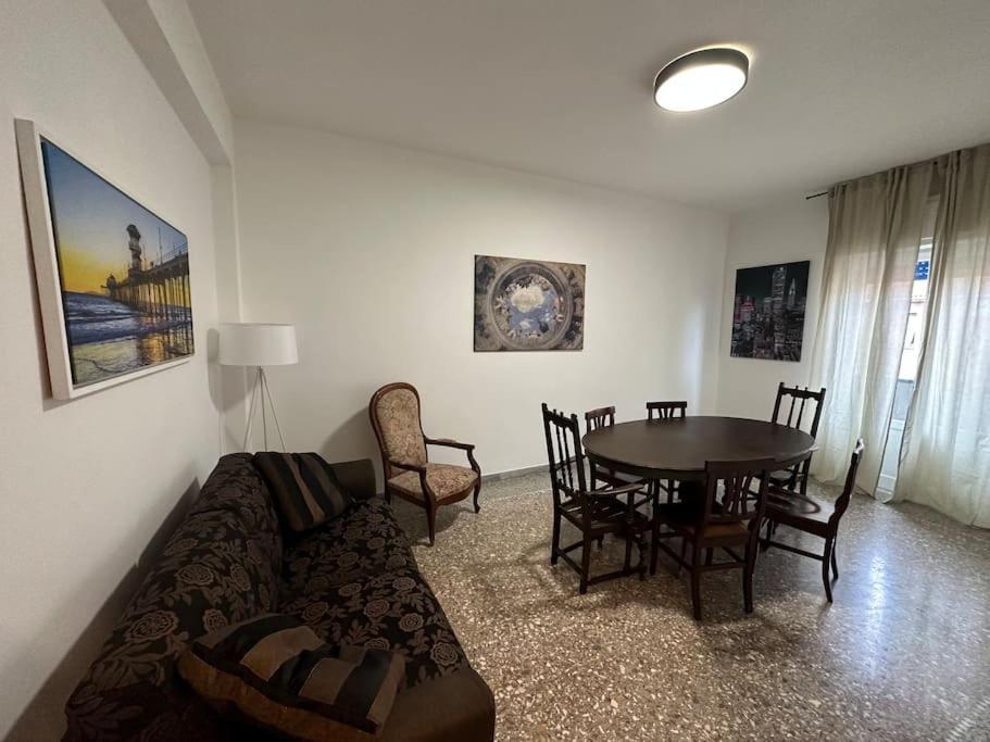 Metro C - Centocelle Ampio Appartamento Con Tre Camere Da Letto Rome Buitenkant foto